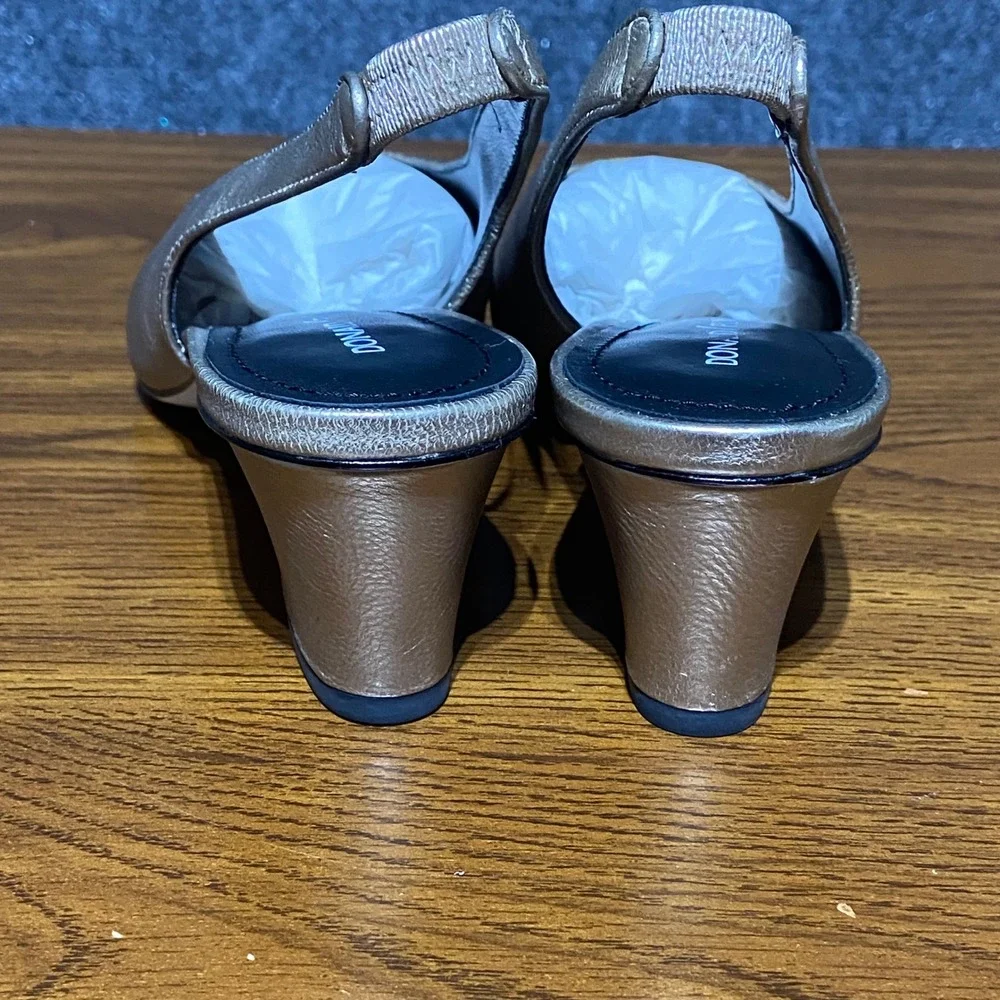 Donald Pliner Gema 74 Bronze Matte Metallic Foil Slingback Block Heels Mules 6.5